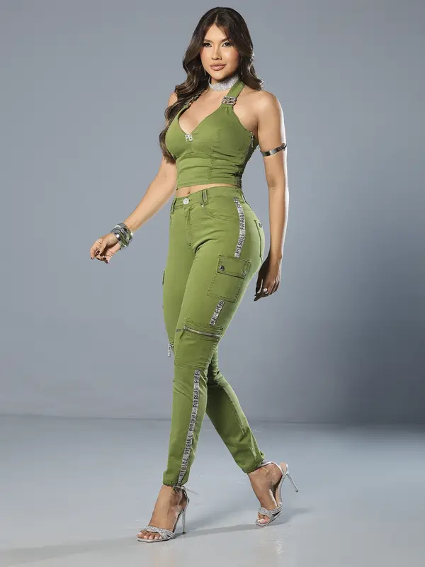 Calça Jogger Verde Sofisticada com Bolsos Cargo e Lateral Personalizada Pit Bull Jeans Luxo