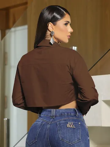 Camisa Cropped Elegante e Versátil com Caimento Moderno Empório Pit Bull