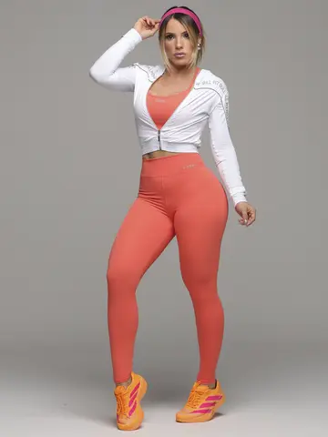 Jaqueta Versátil e Confortável com Capuz e Elásticos Personalizados Pit Bull Jeans Fitness