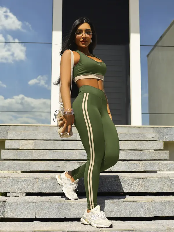 Conjunto Top e Calça Legging Modelador e Casual com Faixas Laterais Pit Bull Jeans Fitness