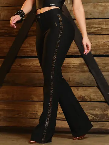 Calça Flare Preta Sofisticada e Modeladora com Lateral Personalizada Pit Bull Jeans Luxo