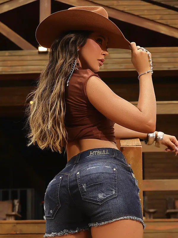 Polo Feminina Versátil e Confortável com Modelagem Ajustada Pit Bull Jeans Luxo