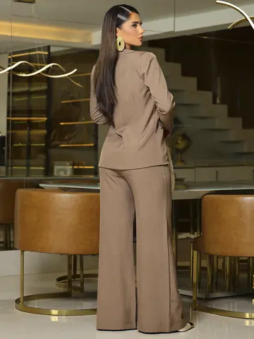 Conjunto Blazer, Top e Calça Wide Leg Elegante e Sofisticado Empório Pit Bull