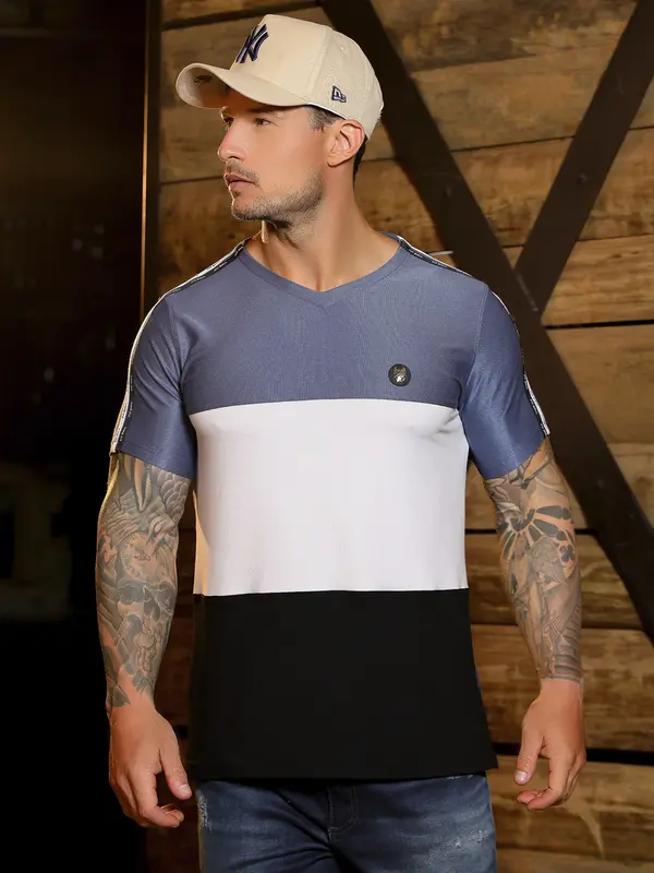 Camiseta Gola V Estilosa e Casual com Detalhe nos Ombros Pit Bull Jeans Luxo
