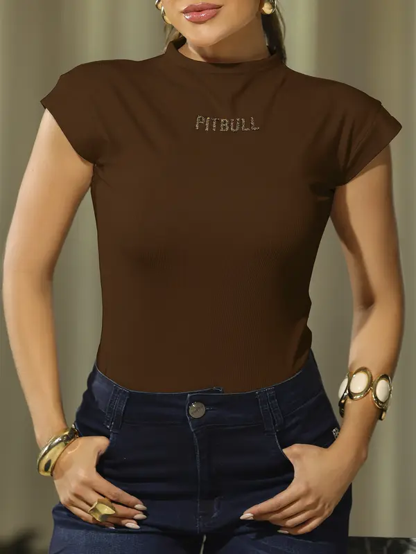 Blusa Manga Curta Confortável e Versátil com Escrita Brilhosa Empório Pit Bull