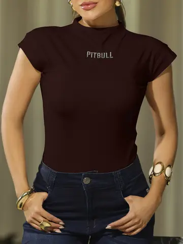 Blusa Manga Curta Confortável e Versátil com Escrita Brilhosa Empório Pit Bull