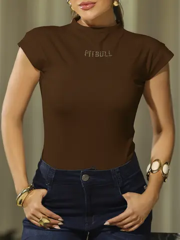 Blusa Manga Curta Confortável e Versátil com Escrita Brilhosa Empório Pit Bull