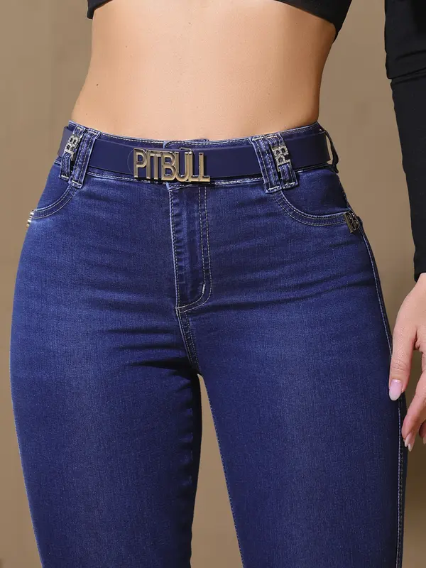Calça Hot Pants Estilosa com Cinto Personalizado e Modelagem Ajustada Pit Bull Jeans Premium