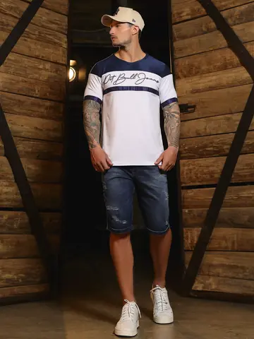 Camiseta Gola V Sofisticada com Estilo Esportivo e Logomania em Relevo Pit Bull Jeans Luxo