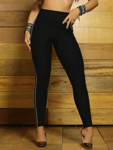 Calça Montaria Cintura Alta Sofisticada e Modeladora com Detalhes Laterais Pit Bull Jeans Luxo