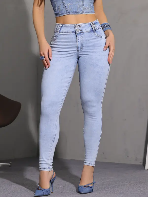 Calça Skinny Realçadora e Casual com Modelagem Ajustada Pit Bull Jeans Premium