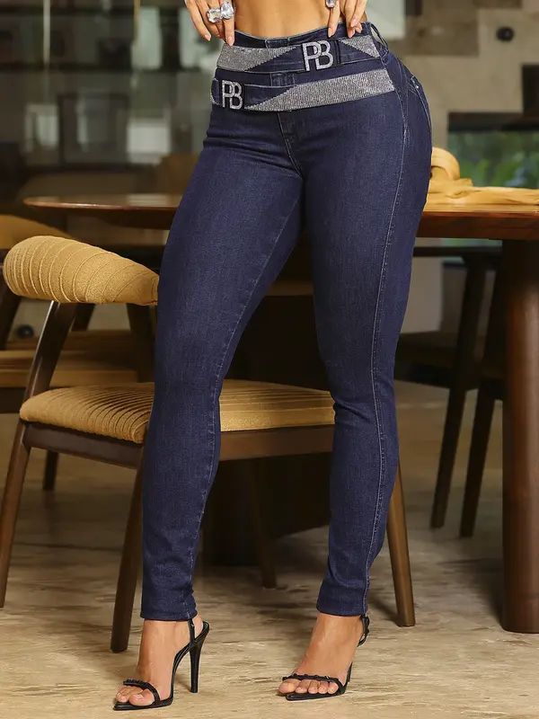 Calça Skinny Estilosa com Caimento Impecável e Detalhes Únicos Pit Bull Jeans Luxo