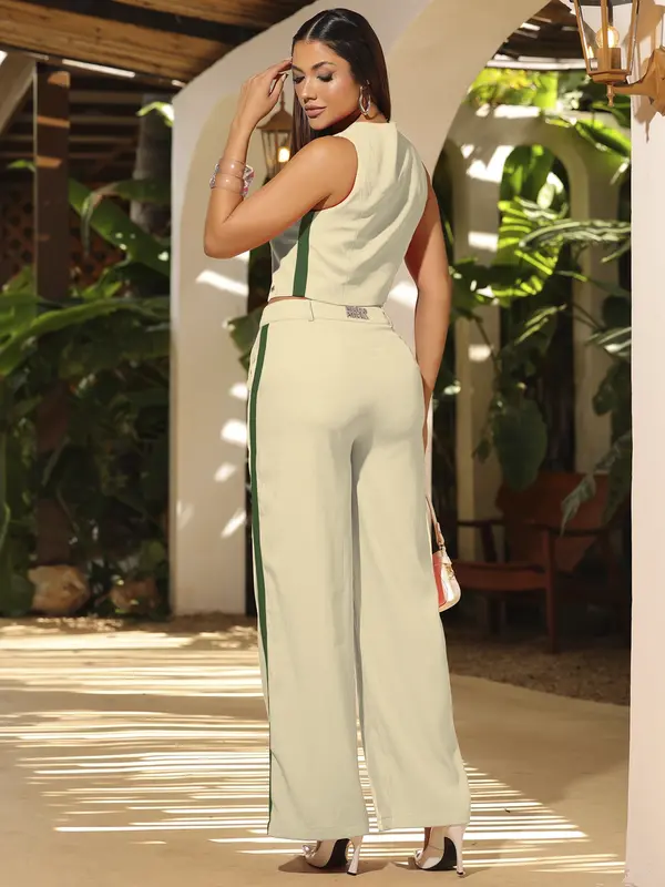 Conjunto Colete e Calça Empório Pit Bull Elegante e Versátil com Recortes Laterais