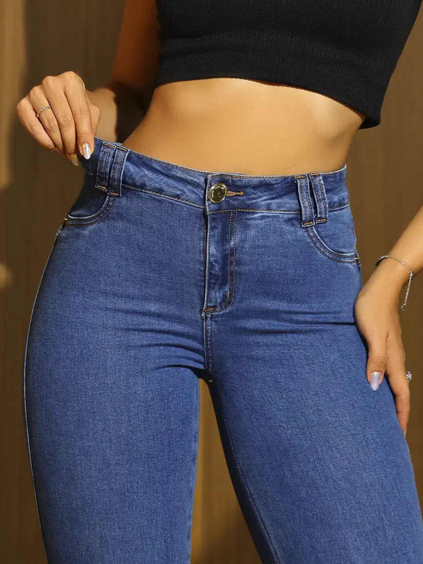 Calça Hot Pants Casual e Modeladora com Efeito Empina Bumbum Pit Bull Jeans Basic