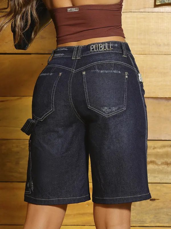 Bermuda Feminina Autêntica e Confortável com Bolsos Cargo Pit Bull Jeans Luxo
