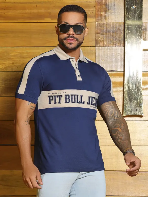 Polo Masculina Estilosa e Elegante com Estampa em Relevo Pit Bull Jeans Luxo
