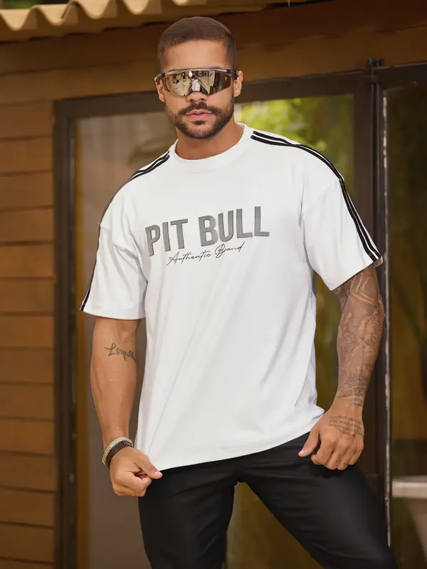 Camiseta Oversized Autêntica e Versátil com Estampa em Relevo Pit Bull Jeans Luxo