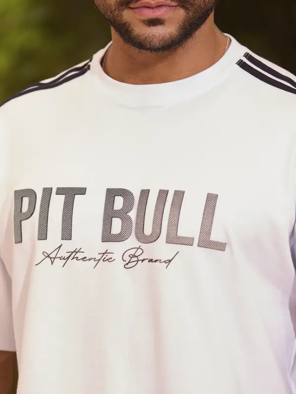 Camiseta Oversized Autêntica e Versátil com Estampa em Relevo Pit Bull Jeans Luxo
