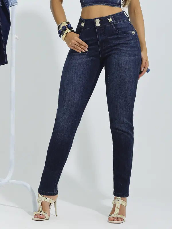 Calça Mom Com Aviamentos Em Ouro E Cristal Pit Bull Jeans Premium