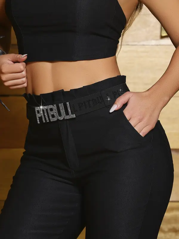 Calça Clochard Elegante e Confortável com Cinto Personalizado Pit Bull Jeans Luxo