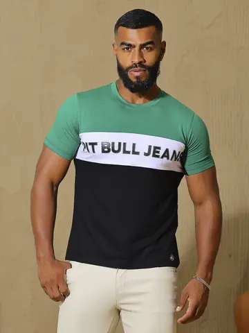 Camiseta Gola O Estilosa e Versátil com Estampa em Relevo Pit Bull Jeans Luxo