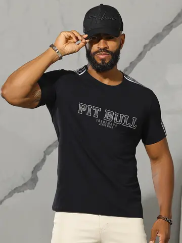 Camiseta Gola O Estilosa com Estampa Metalizada Pit Bull Jeans Luxo