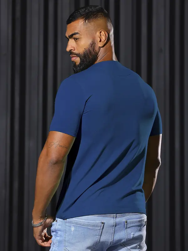 Camiseta Gola O Autêntica e Casual com Estampa em Relevo Pit Bull Jeans Luxo
