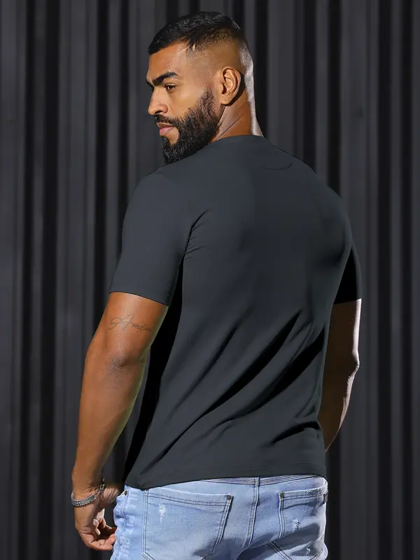 Camiseta Gola O Autêntica e Casual com Estampa em Relevo Pit Bull Jeans Luxo