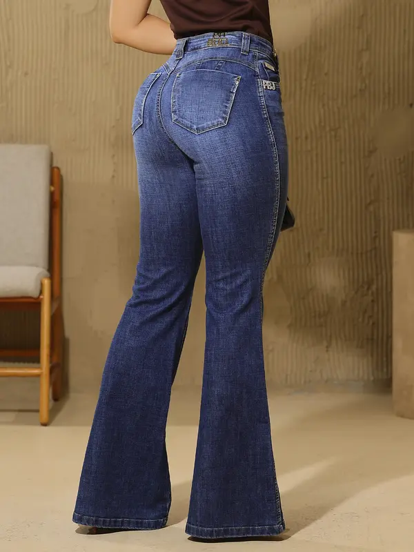 Calça Flare com Enfeite no Cós e Detalhes PBJ Pit Bull Jeans Luxo