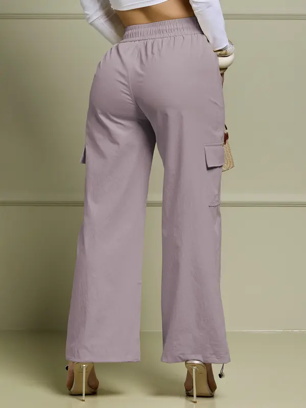 Calça Feminina Cargo com Amarração e Bolsos Funcionais Empório Pit Bull