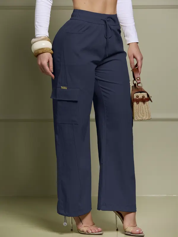 Calça Feminina Cargo com Amarração e Bolsos Funcionais Empório Pit Bull