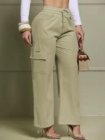 Calça Feminina Cargo com Amarração e Bolsos Funcionais Empório Pit Bull