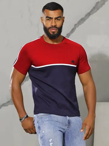 Camiseta Masculina com Recortes Contrastantes Pit Bull Jeans Luxo