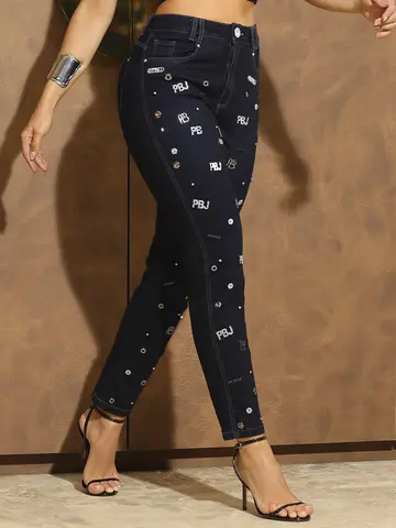 Calça Mom Sofisticada e Confortável com Detalhes Únicos Pit Bull Jeans Luxo
