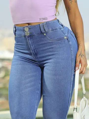 Calça Skinny com Strass e Detalhes em Cristal Pit Bull Jeans Premium