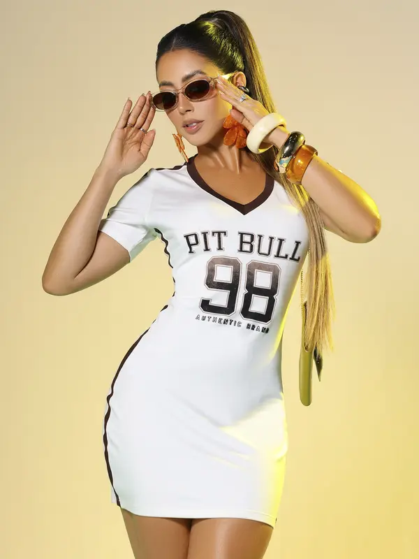 Vestido T-Shirt M/C com estampa em relevo Pit Bull Luxo