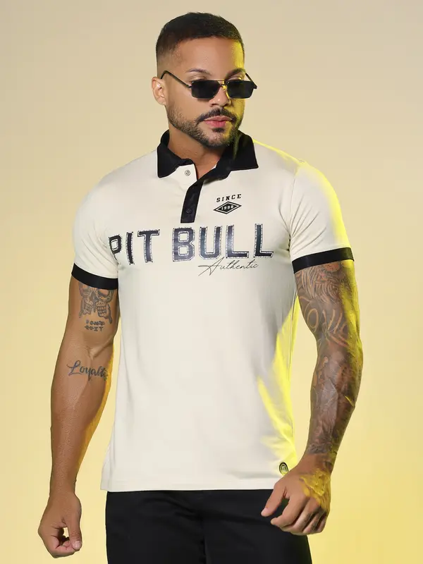 Polo Masculina com Estampa Pit Bull em Relevo Pit Bull Jeans Luxo