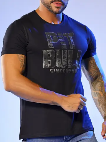 Camiseta Masculina com Estampa Pit Bull em Relevo Pit Bull Jeans Luxo