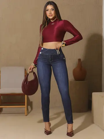 Cropped Manga Longa com Gola Alta e Zíper Pit Bull Jeans Luxo
