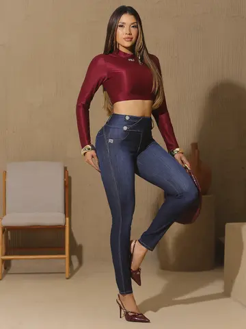 Cropped Manga Longa com Gola Alta e Zíper Pit Bull Jeans Luxo