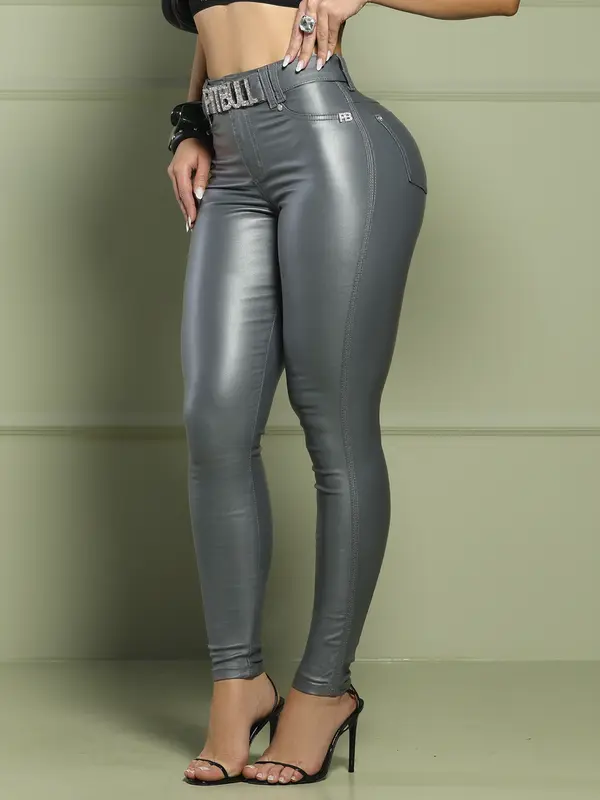 Calça Hot Pants Feminina Premium Color com Cinto e Strass Pit Bull Jeans